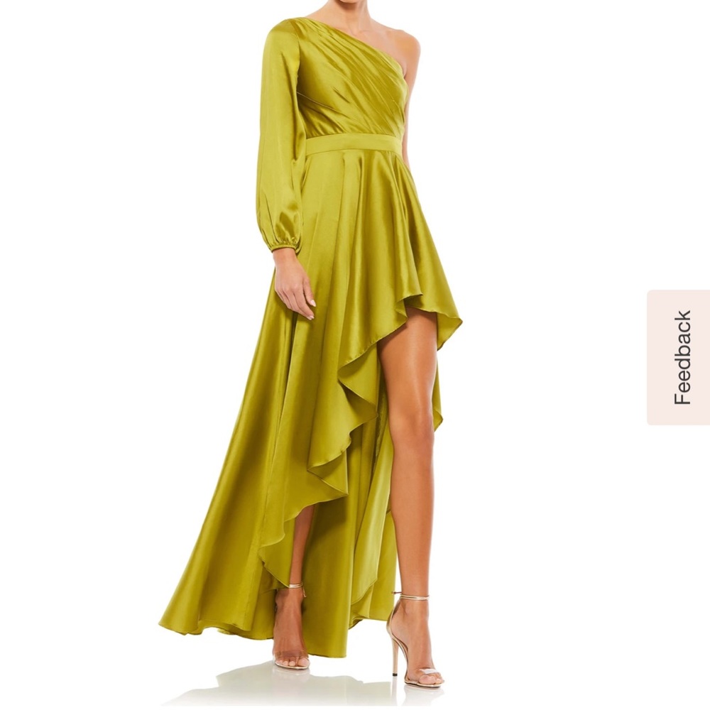 Mac Duggal